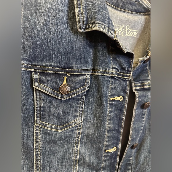 Old Navy RockStar Denim Vest - Picture 2 of 7